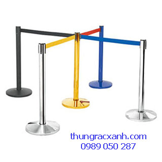 cột chắn phân làn