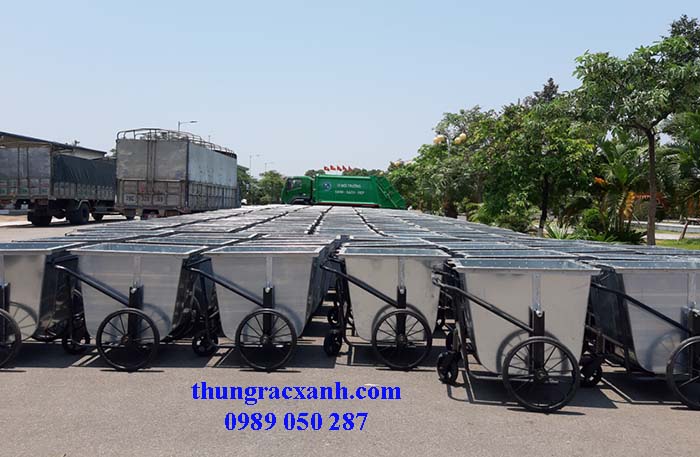 Xe gom rác bằng tôn xuất cho dự án